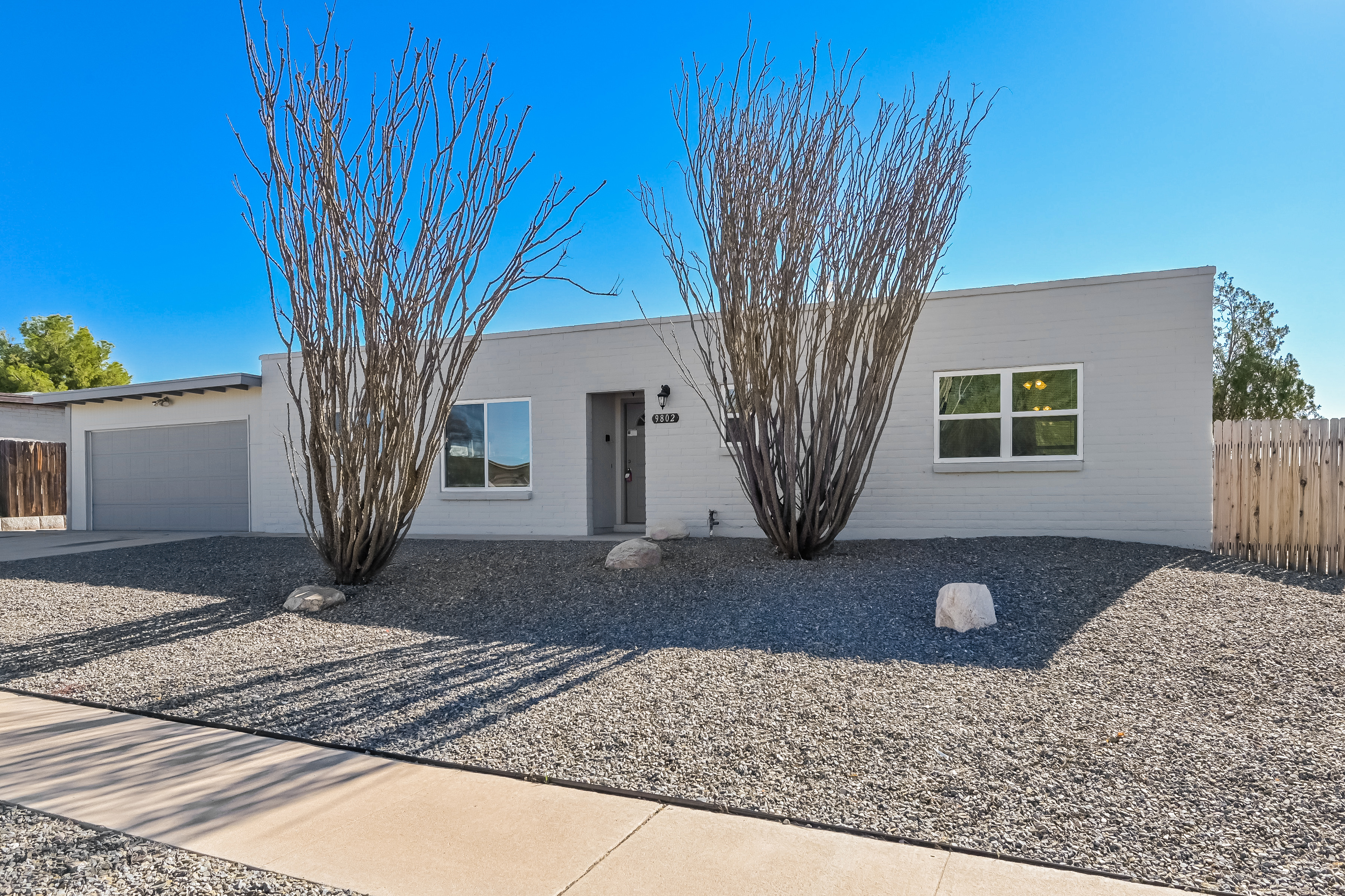 9802 E Stella Rd Tucson, AZ 85730